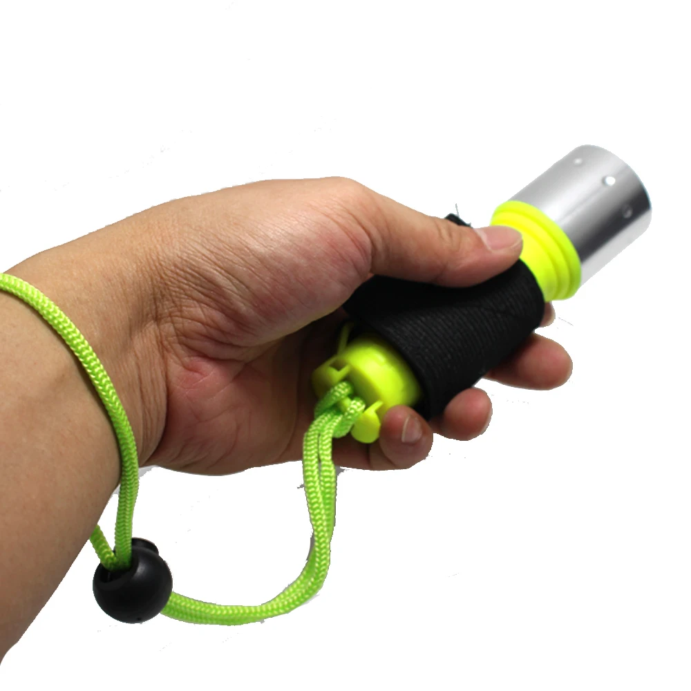 1000LM New Mini T6 Waterproof Diver Flashlight 60m Diving Torch Lights Portable Underwater LED Flashlight Lantern