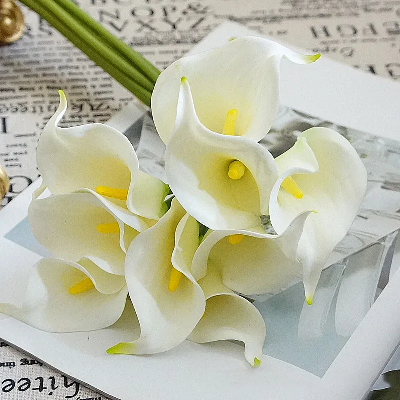 9-teiliges Set Künstliche Mini-Kallalilien aus Latex, Kunstblumen, Brautstrauß, DIY Hochzeitsblumenwand, Hintergrund, Heimdekoration – Detail 15