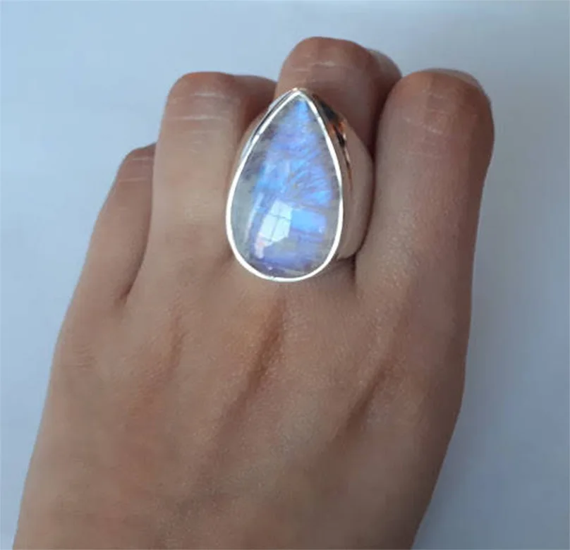 Oval Moonstone Gemstones Rings for Women Zircon Diamonds sterling silver Jewelry Masculine Vintage Royal Band Arabia Gift