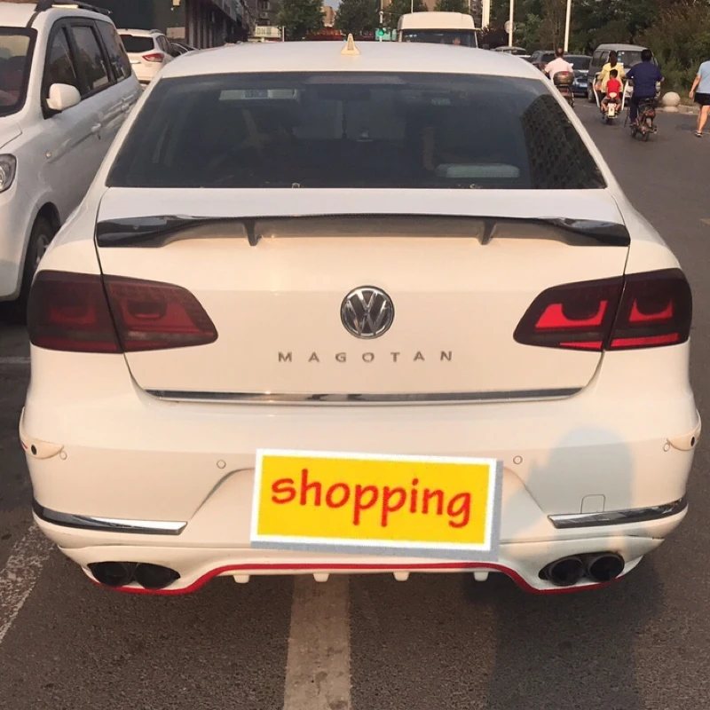 

for Volkswagen Passat B7 spoiler 2013-2015 Magotan spoiler carbon fiber car rear wing resin fiber primer color rear spoiler