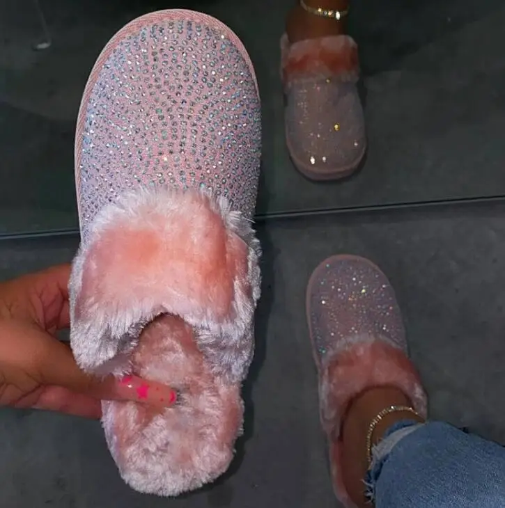 Neue Mode frauen Hausschuhe Winter Neue Sicherungs Strass Flache Hause Hausschuhe 35-43 Faux Pelz Warme Haus Hausschuhe frauen