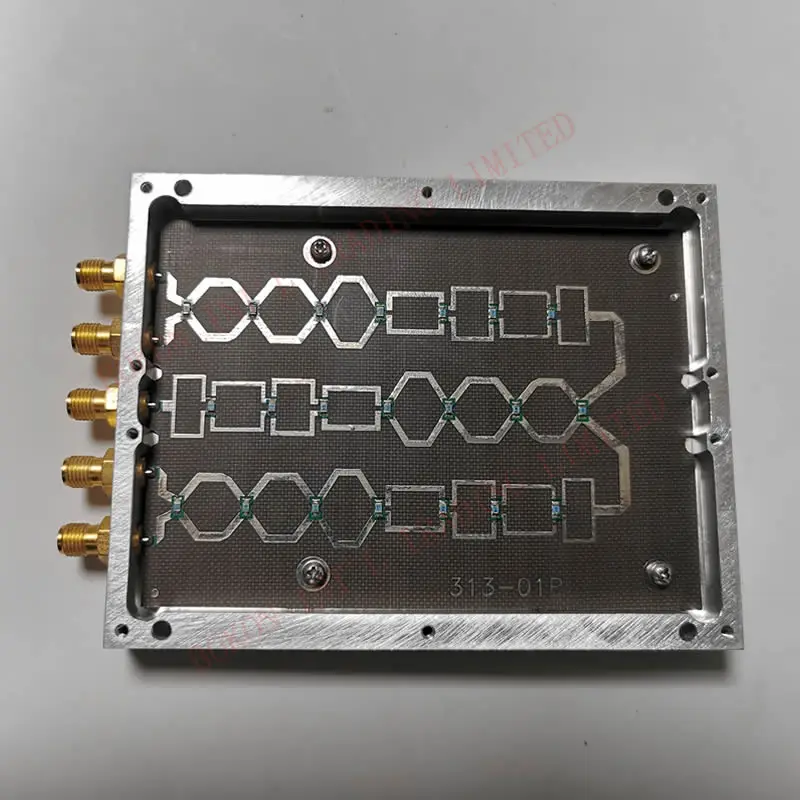 Rozdzielacz mocy Combiner szerokopasmowy 500MHz do 5000MHz 4 Way-0 ° 0.5GHz-5GHz koncentryczny rozdzielacz mocy 500-5000MHz