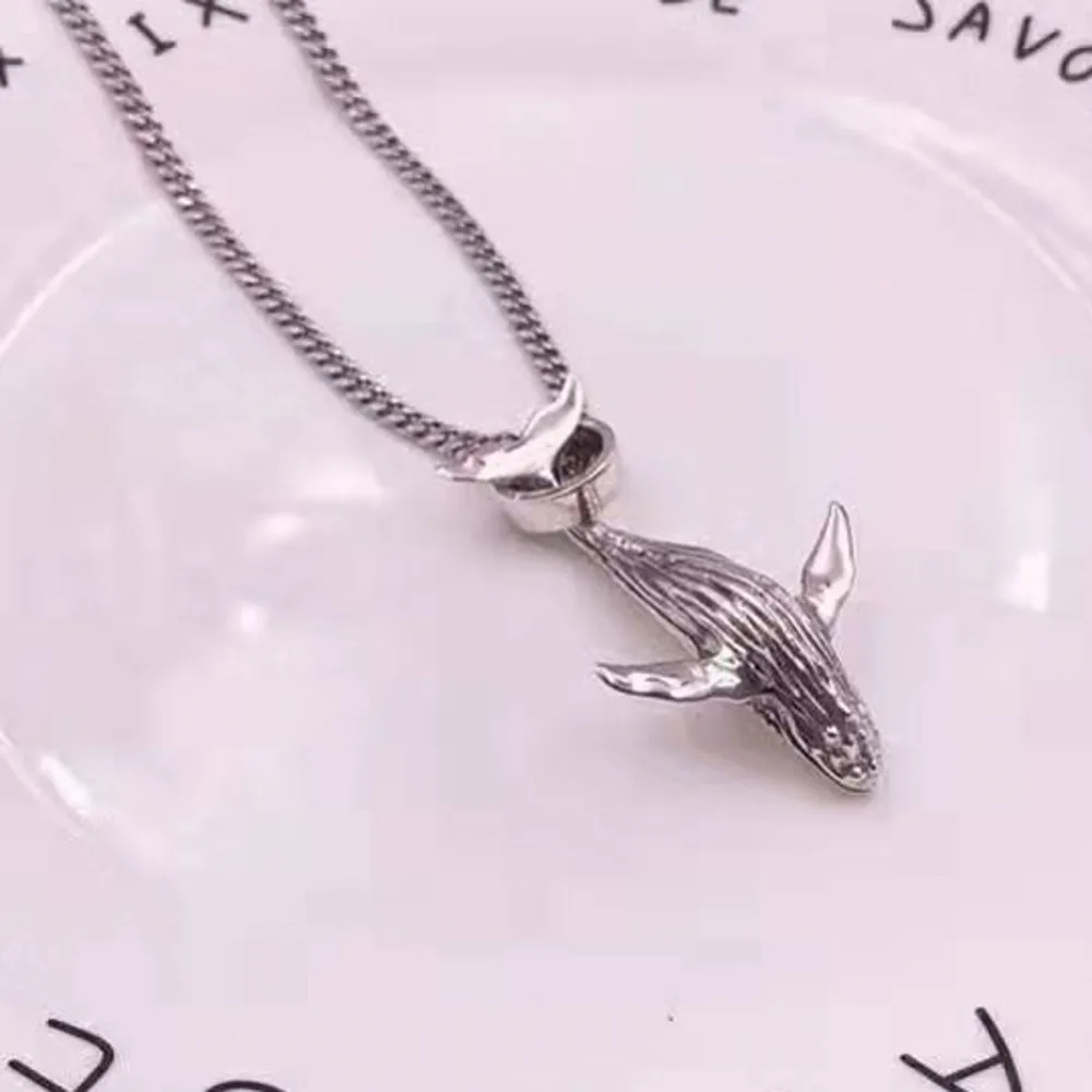 New 925 silver pendant 52 Hz whale pendant creative personality men and women necklace pendant s925 silver woman pendant image 2