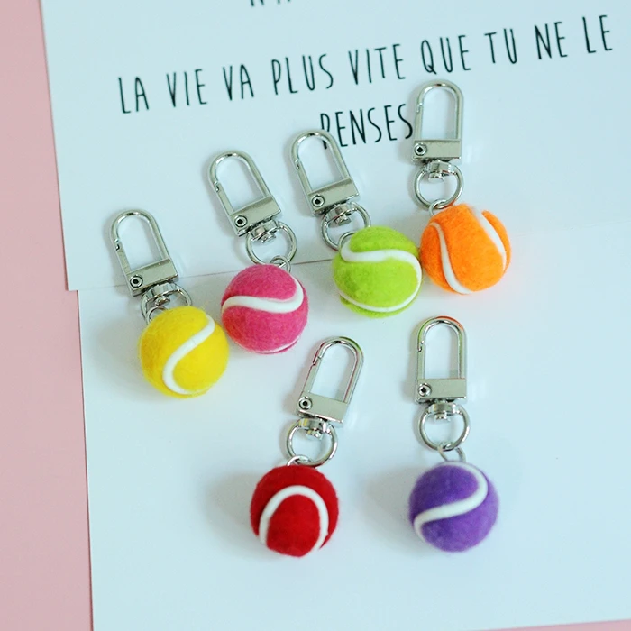 2024 Creative Tennis Ball Imitation Sports Game Cute Keychain For Women Key Chains Ring Car Bag Pendent Airpods Accessories D475