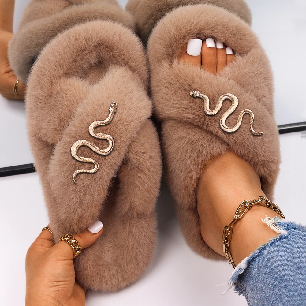 Slippers Female Fashion Snake Decor Furry Slides Platform Faux Fur Flip Flops Fluffy Sandals Luxury Women Winter Casual Shoes