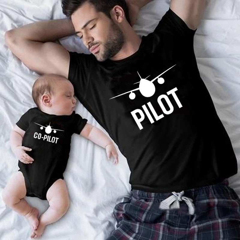 Camisetas mãe e filha, roupas para a família com desenhos de piloto/copiloto, pai e filho, camisetas, look de família, pai e filho