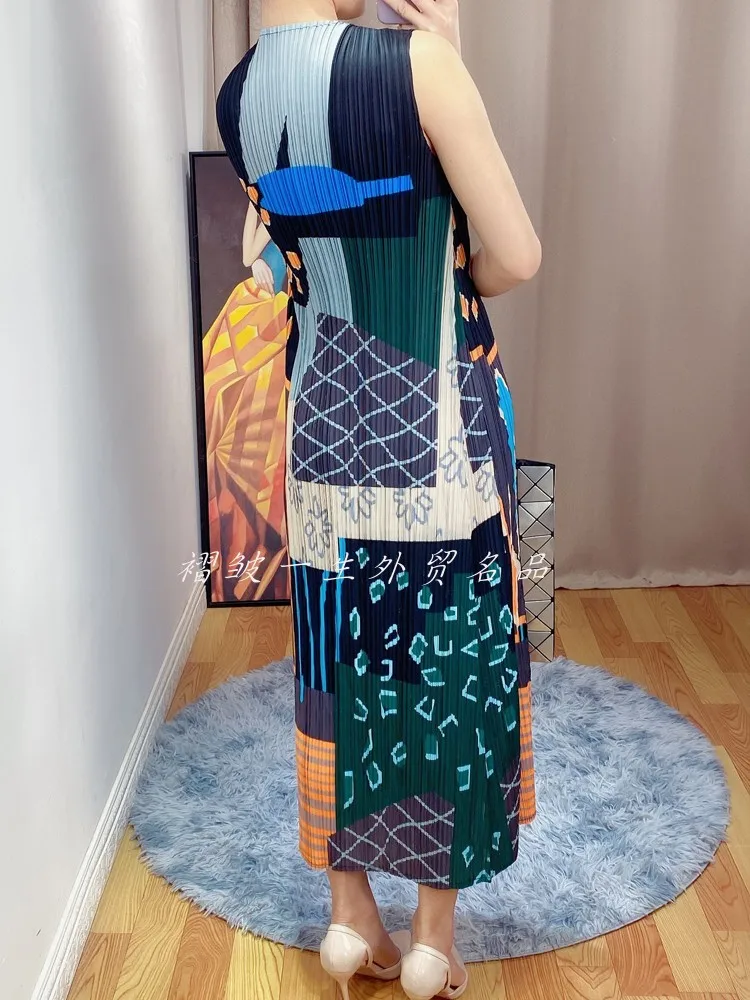 HOT SELLING Miyake  print pleated dress sleeveless o-neck  A-Line one-piece dress IN STOCK