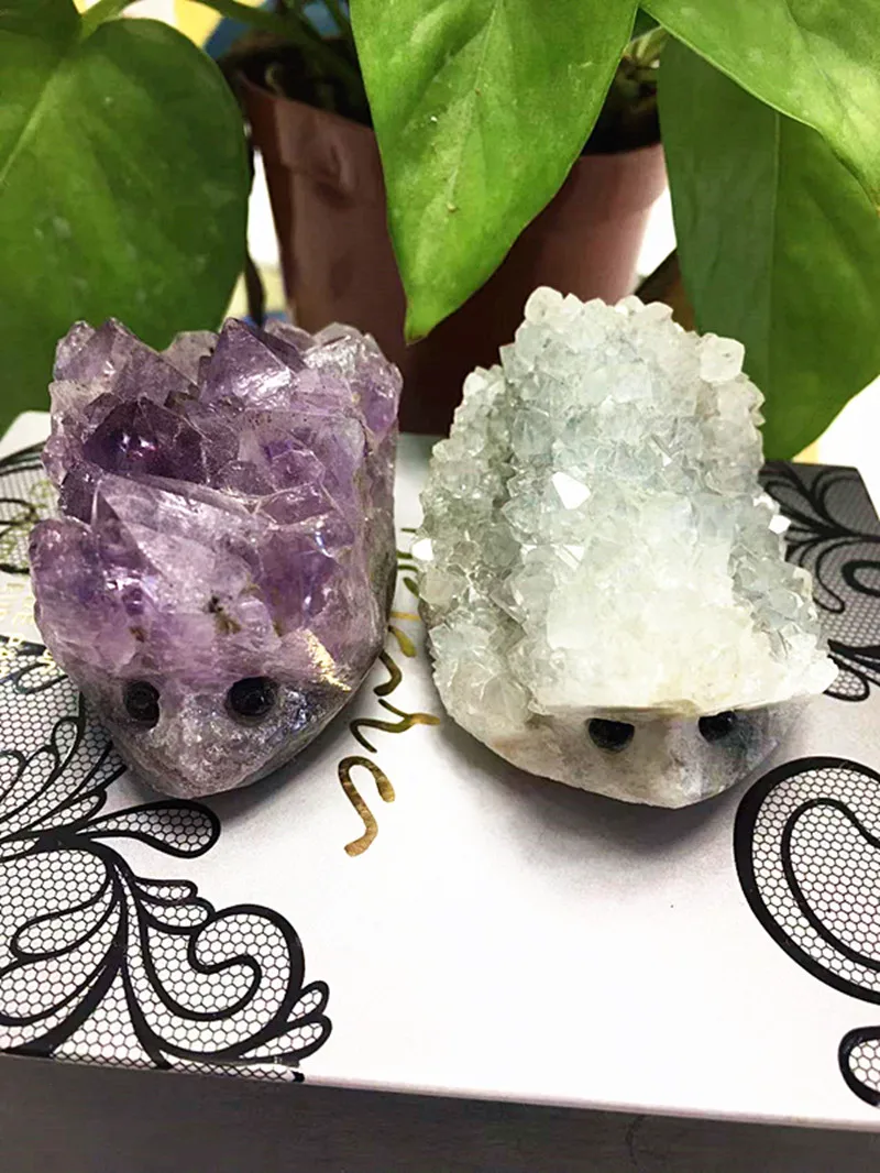 

Natural quartz crystal clusters hand-carved hedgehog ornaments home decoration