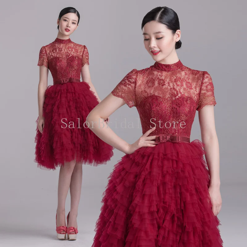 Gaun Prom Burgundy Klasik Gaun Formal Renda Leher Halter Lengan Pendek Gaun Pesta Malam Panjang Selutut Buatan Khusus