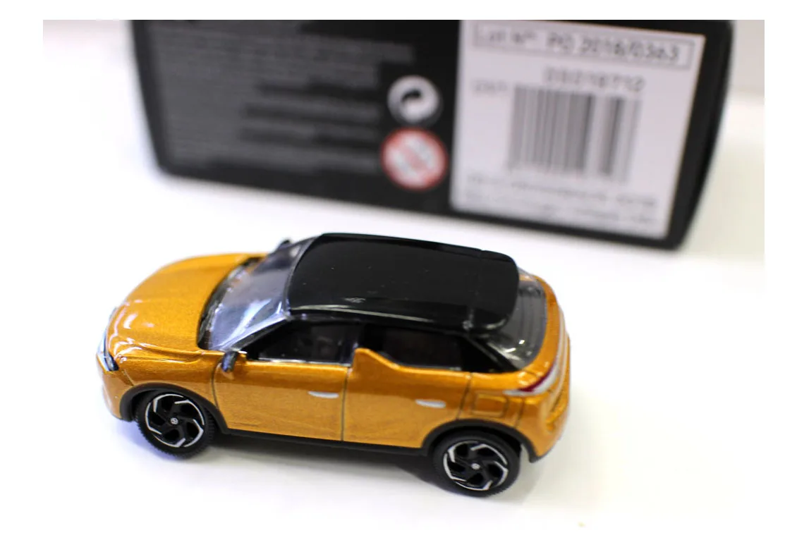 New 1/64 Scale DS3 CROSSBACK 2019 Diecast Alloy Toy Cars By Norev 3 inches For Collection Gift