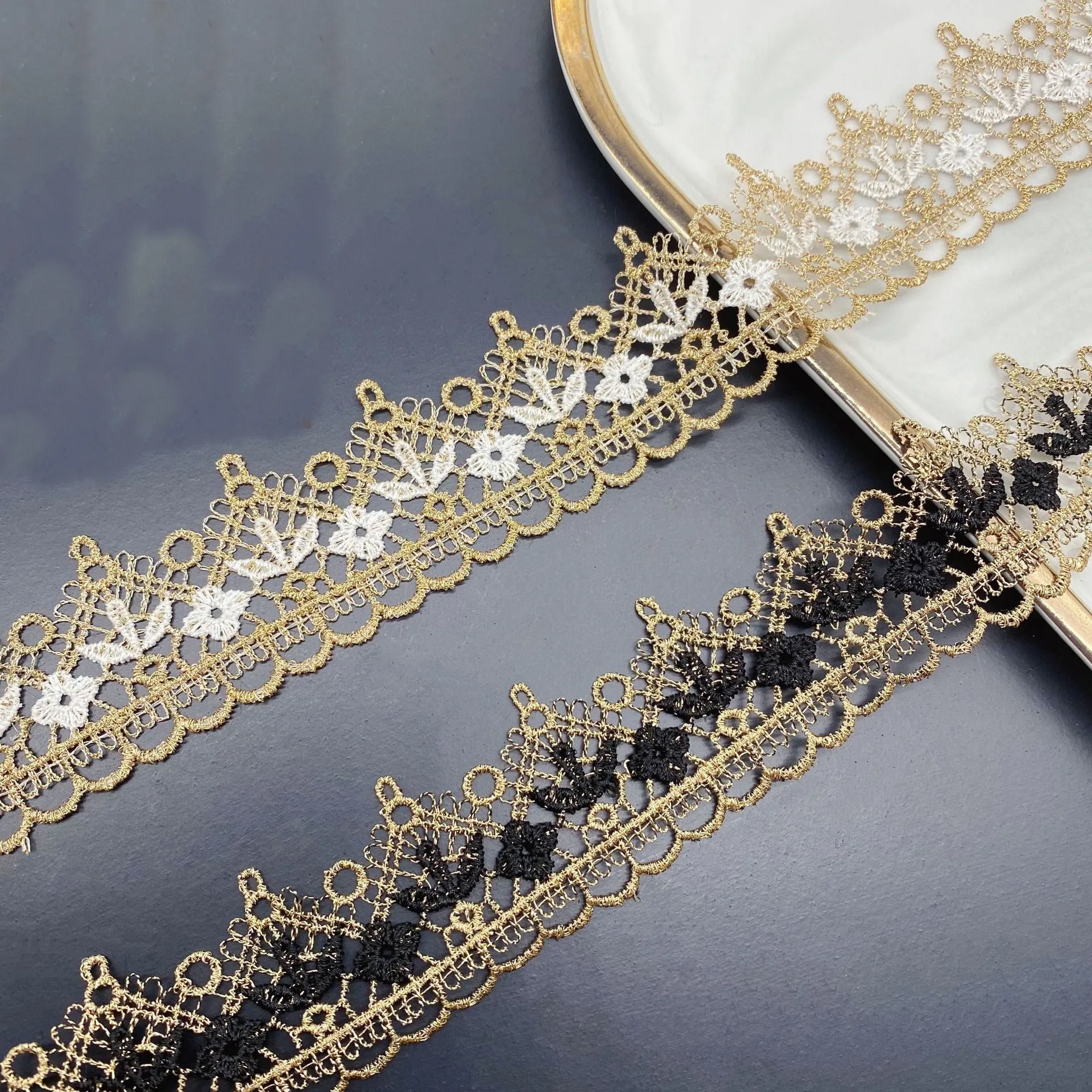 

3Yards/lot 3.6cm Width Two-color Unilateral Hollow Embroidery Gold Thread Lace Fabric DIY Lolita Clothing Sewing Accessories