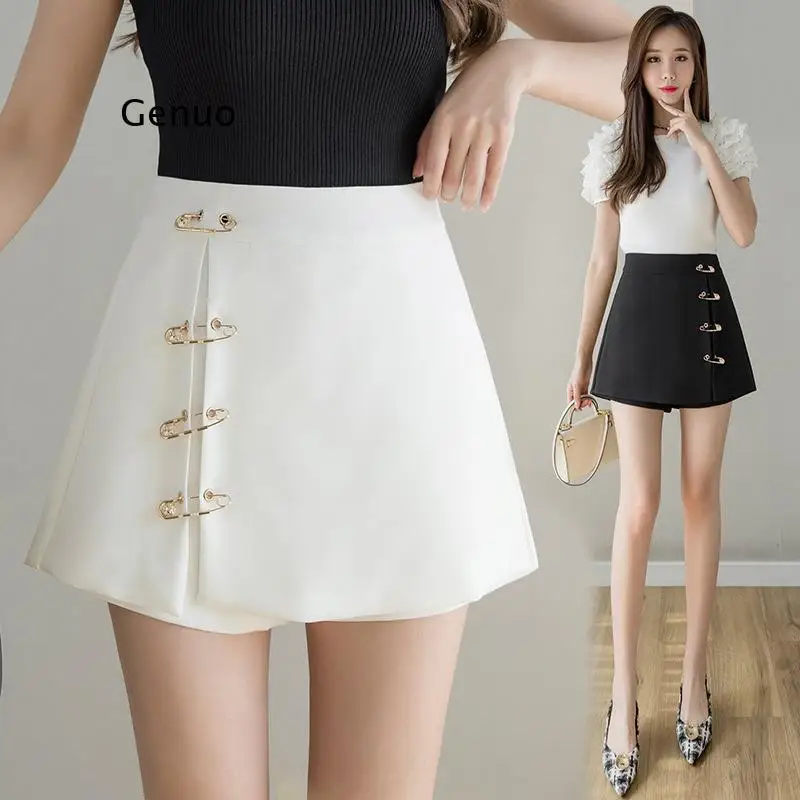 2021 Summer New Fashion Metal Pin Decorative Skirt Shorts Solid Color Lady High Waist Wide Leg Shorts Women Skirts