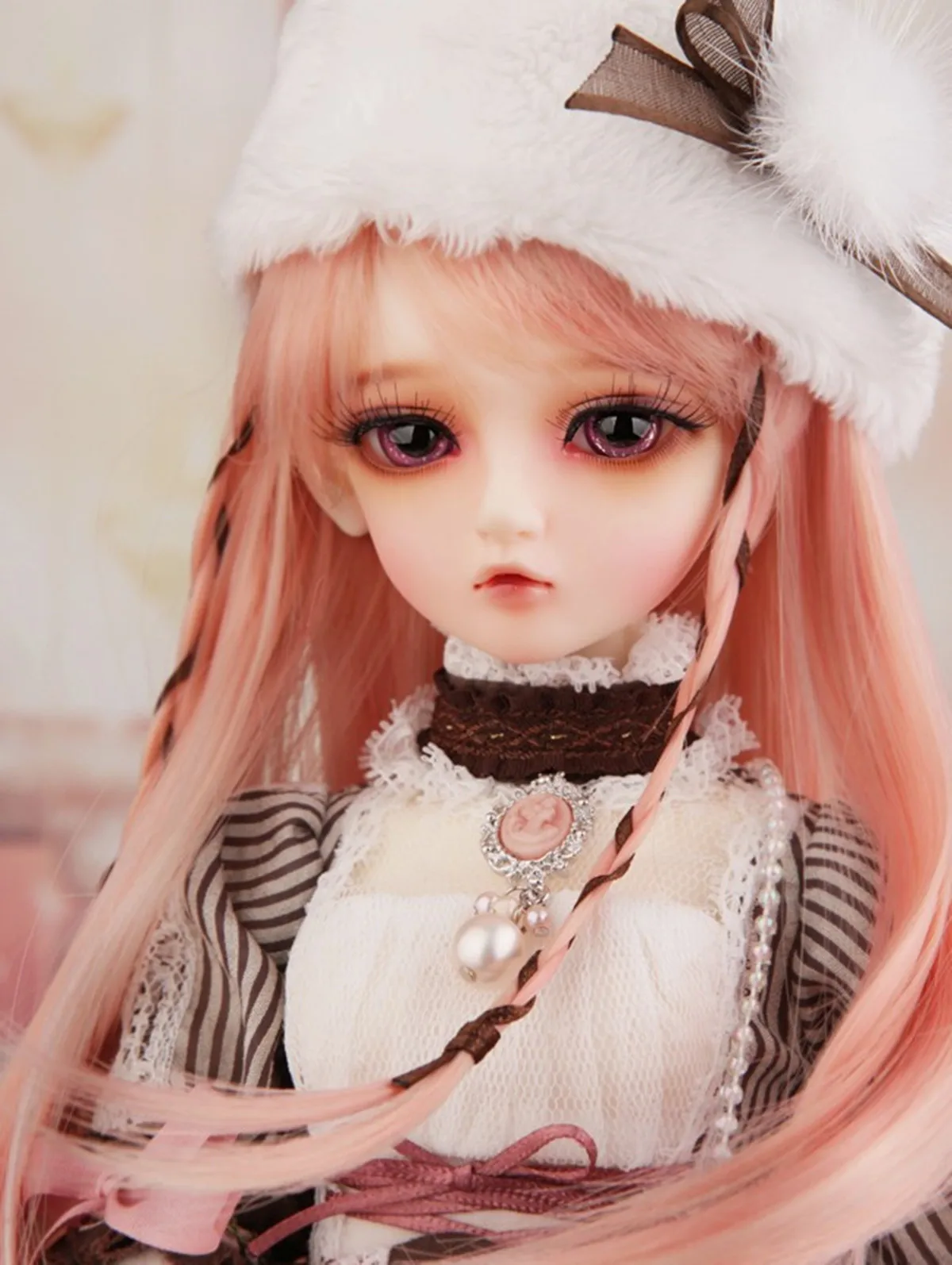 New Premium Resin Bjd SD Doll Girl 1/4 Phyllis Exquisite Body BJD SD Doll Girl Comes with Eyes in Stock