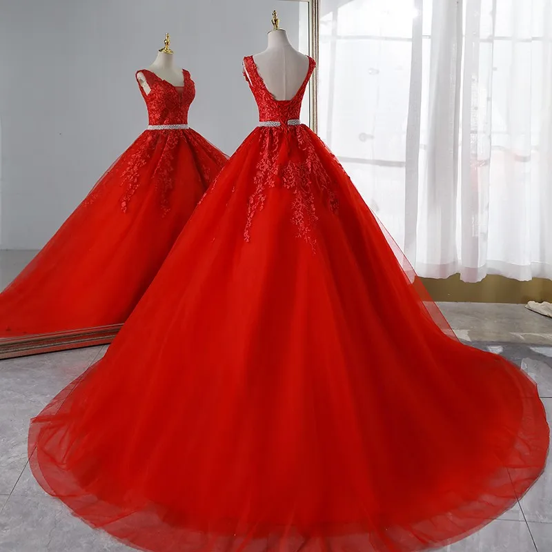 Robe de Mariée Sexy en Dentelle Rouge, Col en V, Dos aux, avec Traîne de Luxe de 50cm, Personnalisée