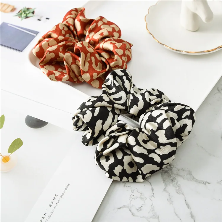 Soft Animal Leopard printing Hair Scrunchie Ponytail Loop Holder Stretchy Elastic Hair band for women Hair Accessories  pj-1000