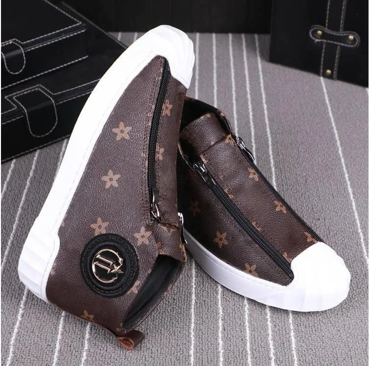 Soft leather men\'s casual shoes part of the gift high top metal buckle slipper brand designer Zapatos Hombre luxury safty zipper