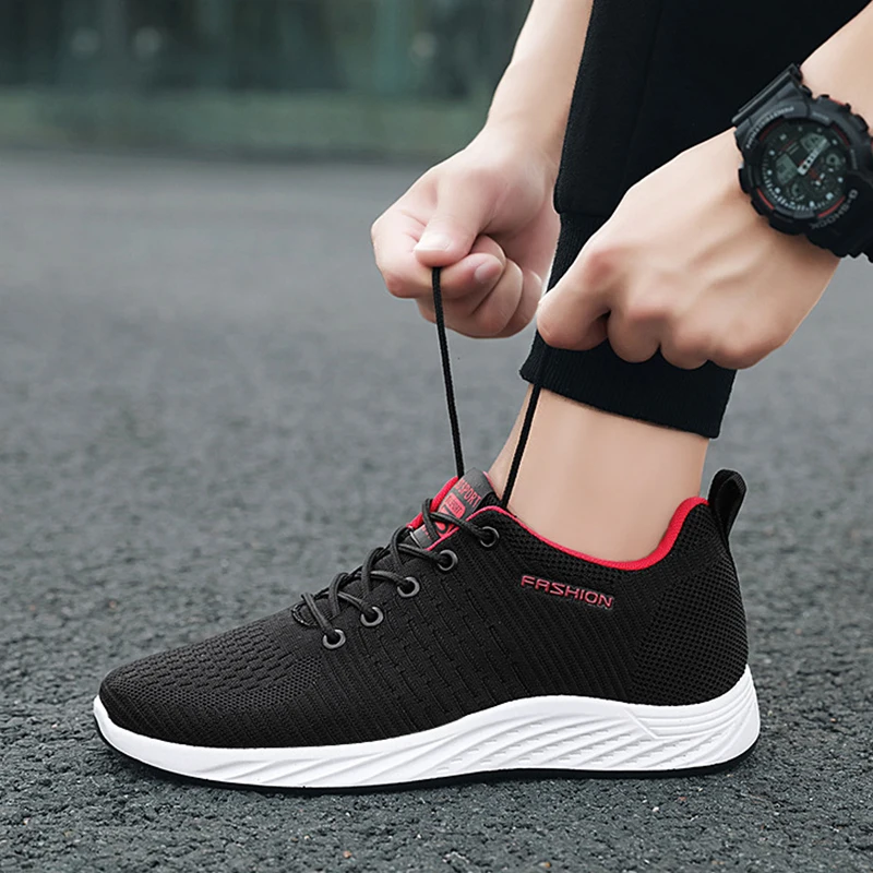 New Soft Sole Running Breathable Outdoor Sports Shoes Lightweight Sneakers For Men Comfortable Athletic Training Footwear