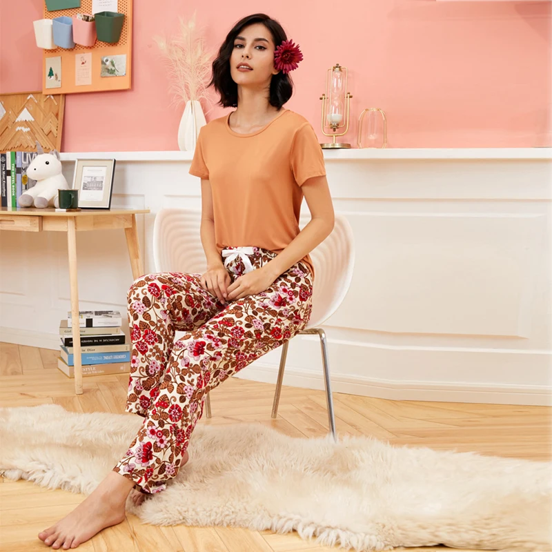 KISBINI Spring Summer Women Homewear Flower Printed Pajamas Set Short-Sleeve T-Shirt Pants Female Sleepwear Soft Pyjamas