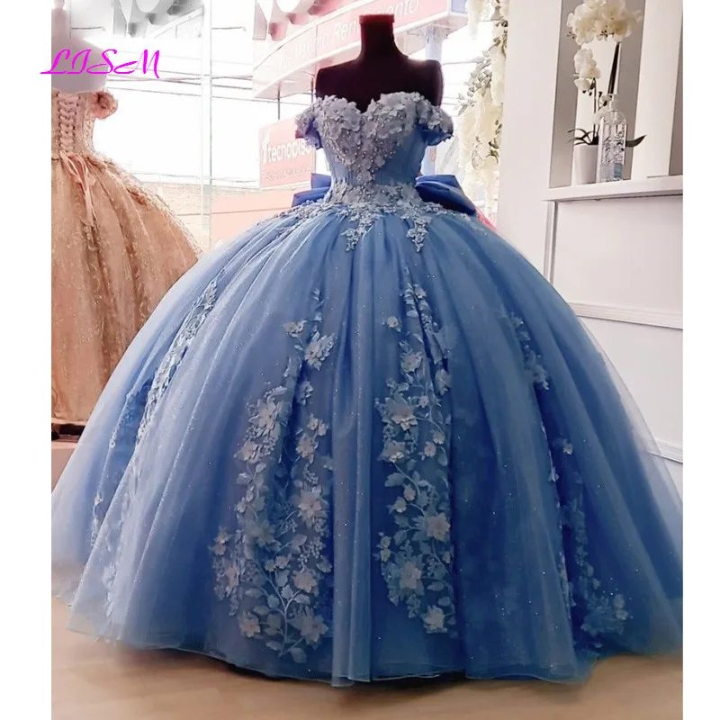 Vestido de quinceañera de color azul empolvado de México con apliques florales en 3D, vestido dulce de 16 moños