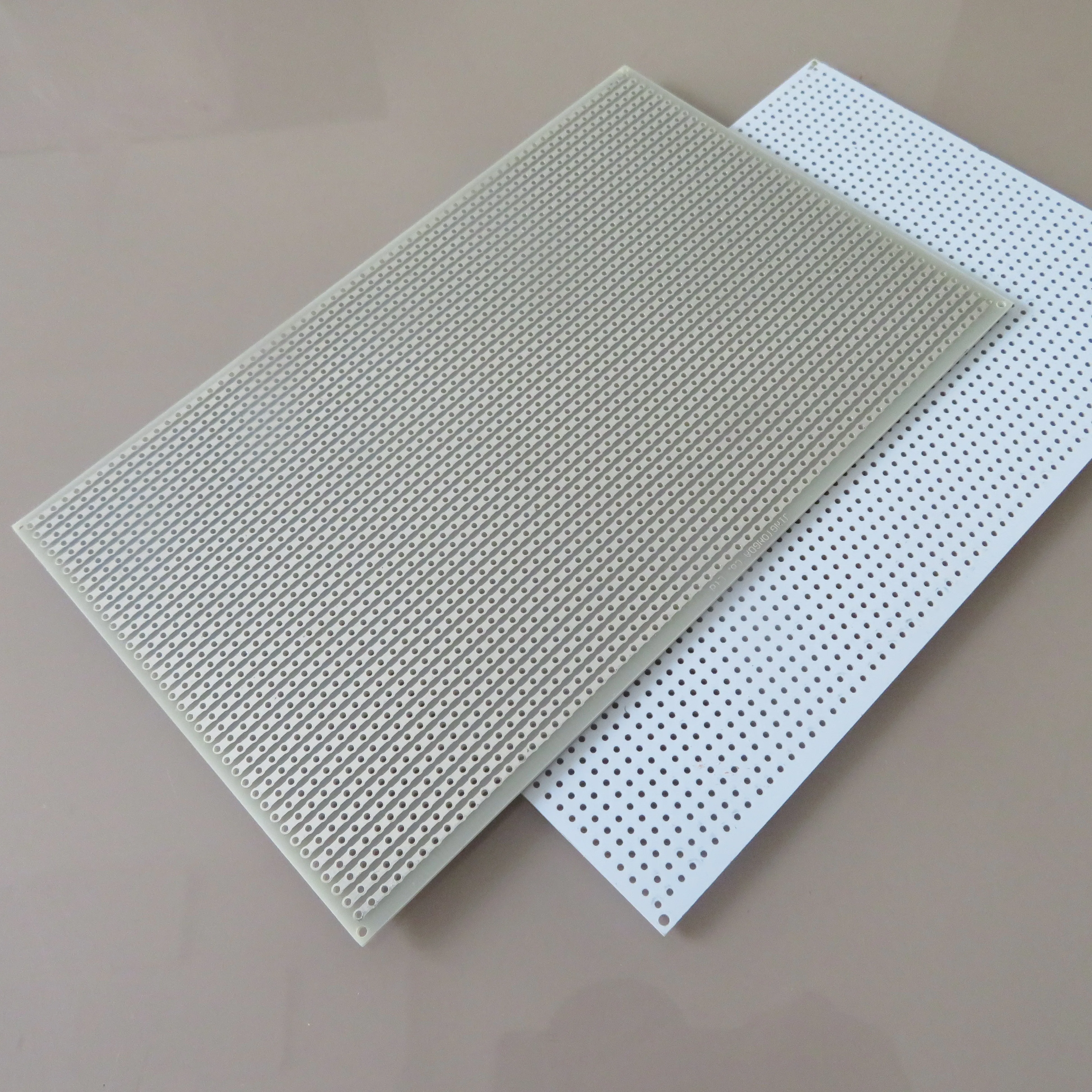 2 pcs/lot Single Side FR4 Fiberglass 10x16cm Stripboard Veroboard vero circuit board breadboard prototyping print paper pcb