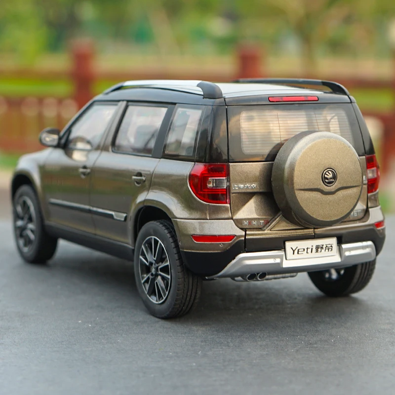 1:18 Skoda YETI SUV 1:35 1:43 Superb Combi Alloy Car Static Metal