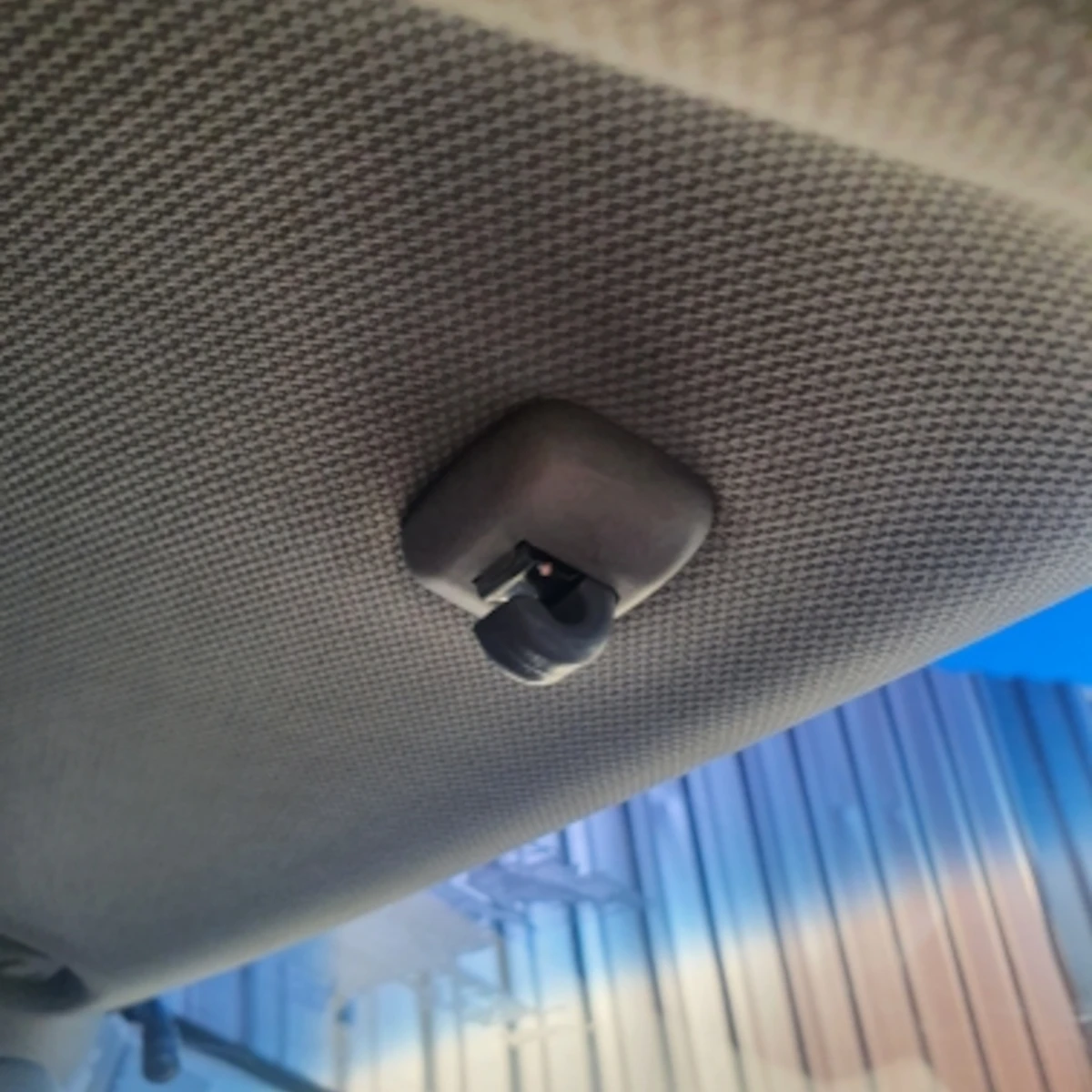 Innenseiten-Sonnenblende mit Haken und Clip-Druckknopf 8E 0857562 Ein 8U 0857562 für Audi A1 A3 A4 A5 Q3 Q5 A7 S4 S5 Grau Schwarz Beige – Detail 10