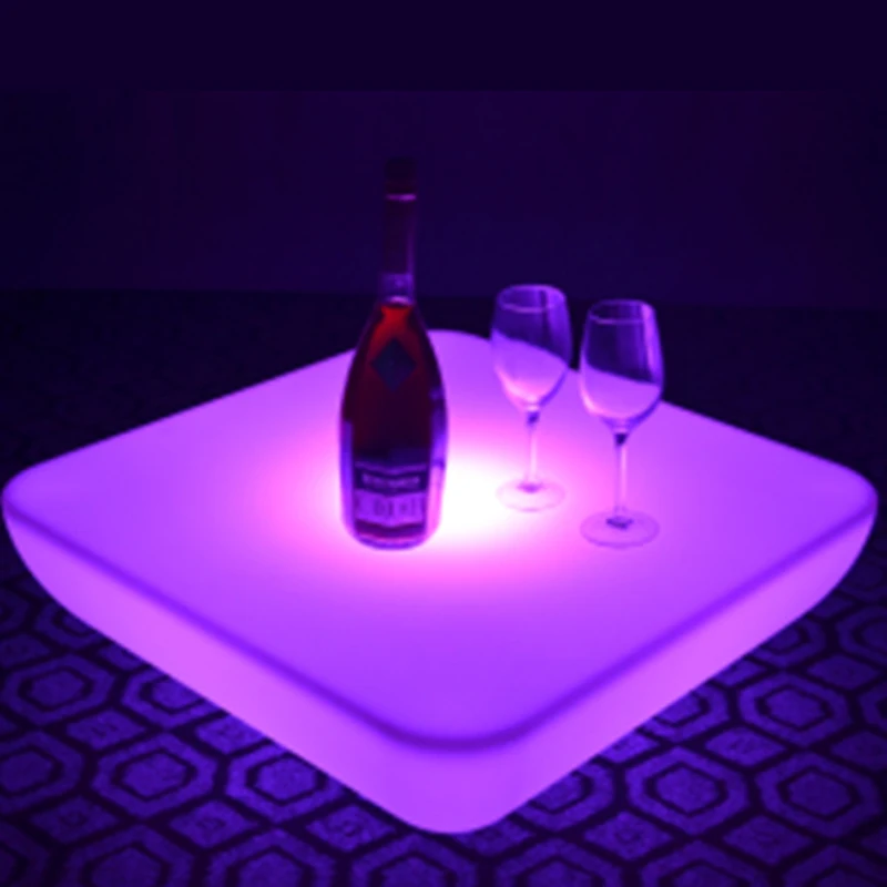 Mesa de Bar LED resistente al agua, mueble de centro cuadrado brillante para boda, SK-LF28U (L61 x W61 x H24cm), envío gratis, 2 unids/lote