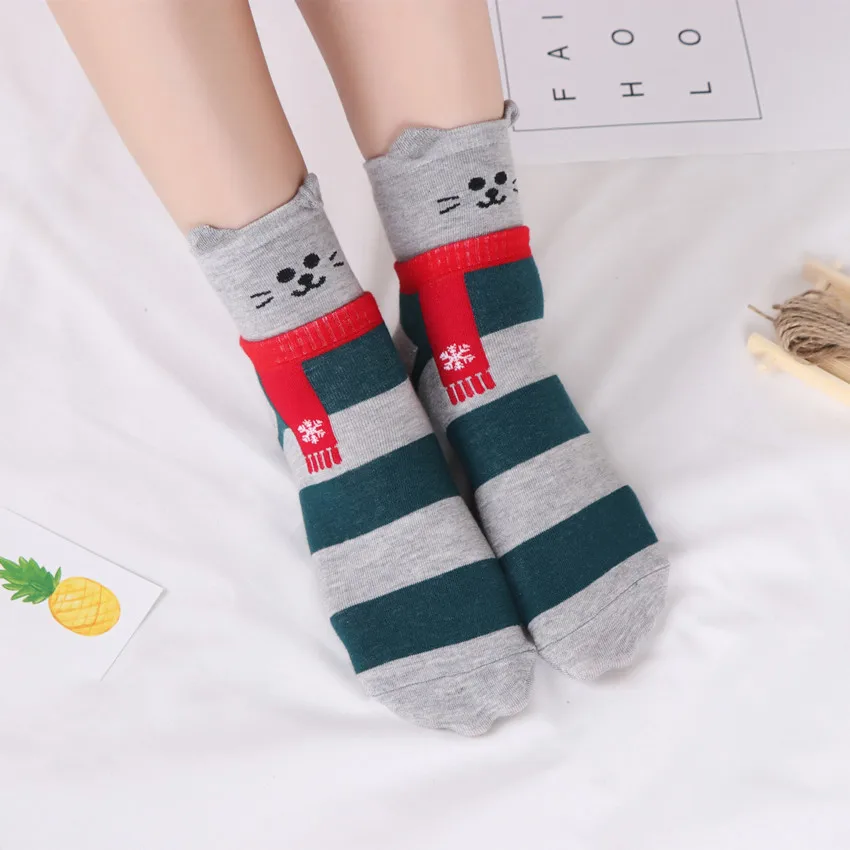 2021 Autumn  Winter Socks New  Straight-Board  Cartoon Series Cat and Dog Cute Christmas Socks In The Middle Cotton Recommended image 3