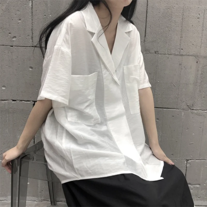 

Summer ladies new white wide lapel cotton linen texture large pocket short-sleeved shirt youth loose casual shirt