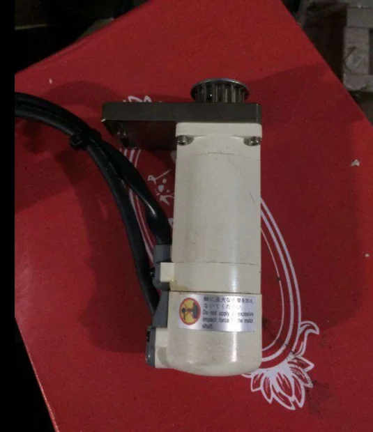 MSM012A9A used in good condition motor