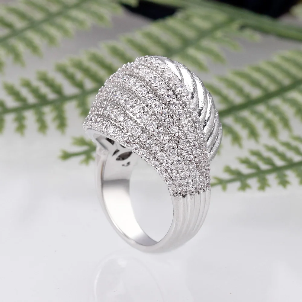 Bride Talk 2023 Frosted Rings Bold With Cubic Zirconia Stones Bride Engagement Party Saudia Arabia High Quality Jewelry