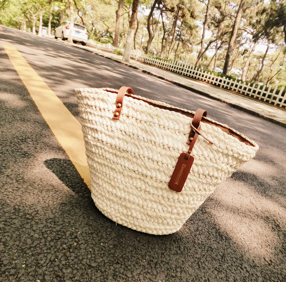 Women Handbag Straw Bags Female Women Shoulder Bag Big Totes Knitted Woven Design Bucket INS Style Casual Summer Beach Bag Boho