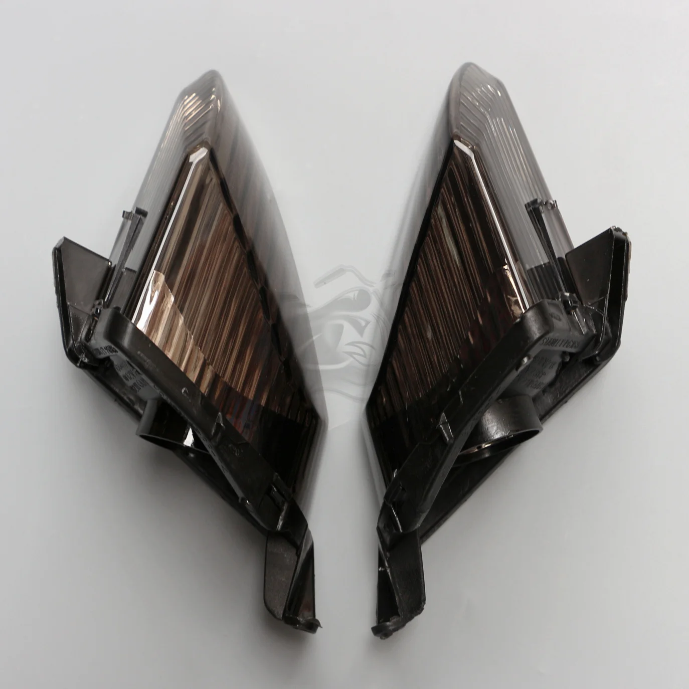 Fit for 2002 - 2012 HONDA VFR800 VFR 800 Front Turn Signal Light Indicator Blinker Lamp 2003 2004 2005 2006 2007 2008 2009 2010