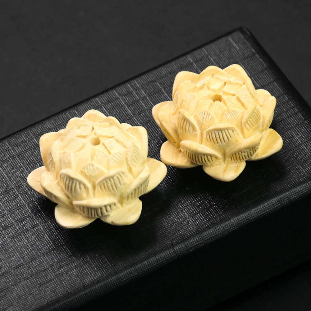 Boxwood Lotus Charms Three-dimensional Carving Five-layer Lotus Car Hanging Keychain Accessory Handmade DIY Pendant Material