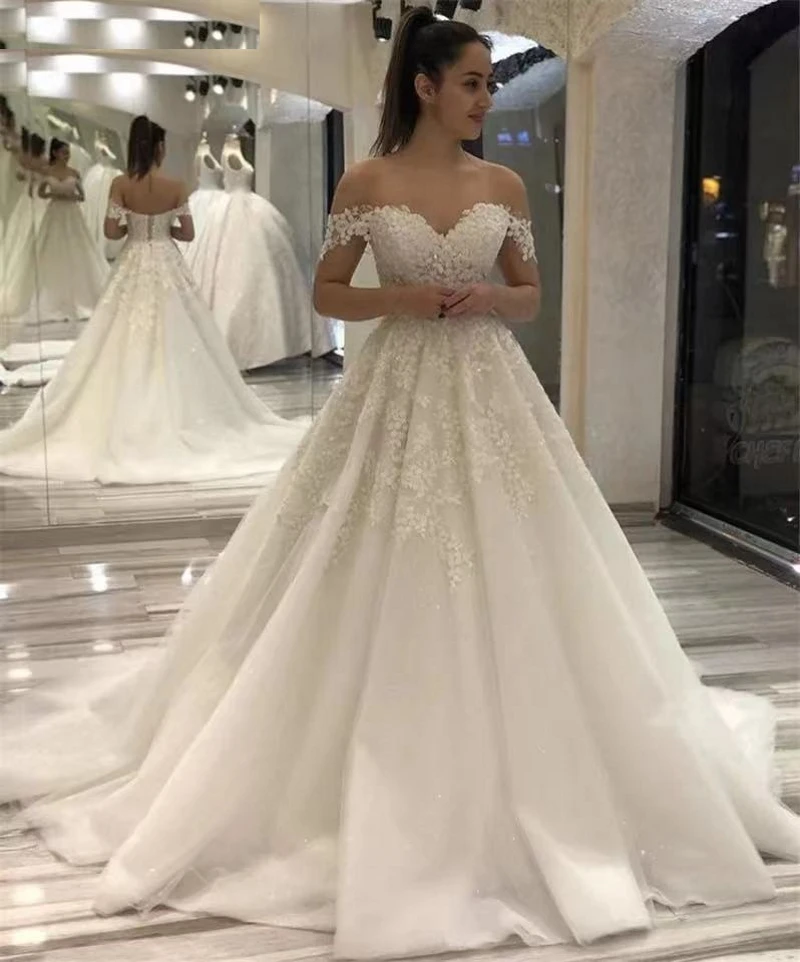 Vestidos de novia con hombros descubiertos, cola de barrido, apliques de encaje de tul, vestidos de novia de boda con cordones en la espalda, vestido de novia