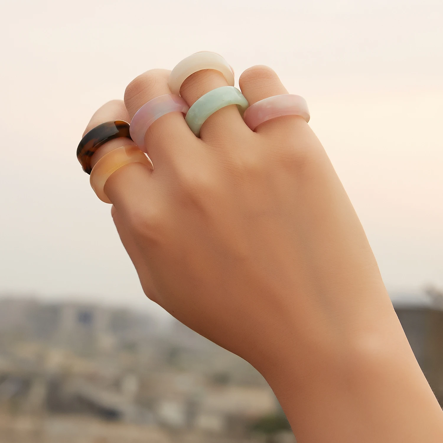 2025 New Temperament Colorful Resin Acrylic Ring For Women Candy Color Round Finger Ring Fashion Jewelry Gift