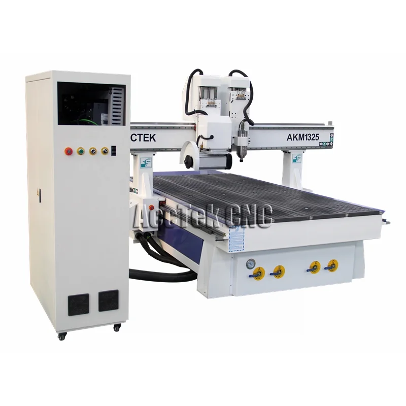 Machine de routeur à bois CNC 1325 multi-têtes avec découpe de scie