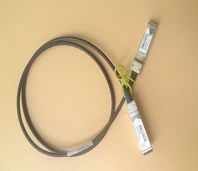 

HW 04050233 SFP-10G-CU1M DAC SFP+ SFP to SFP 10GB Gigabit stacked cable fiber optic high speed cable