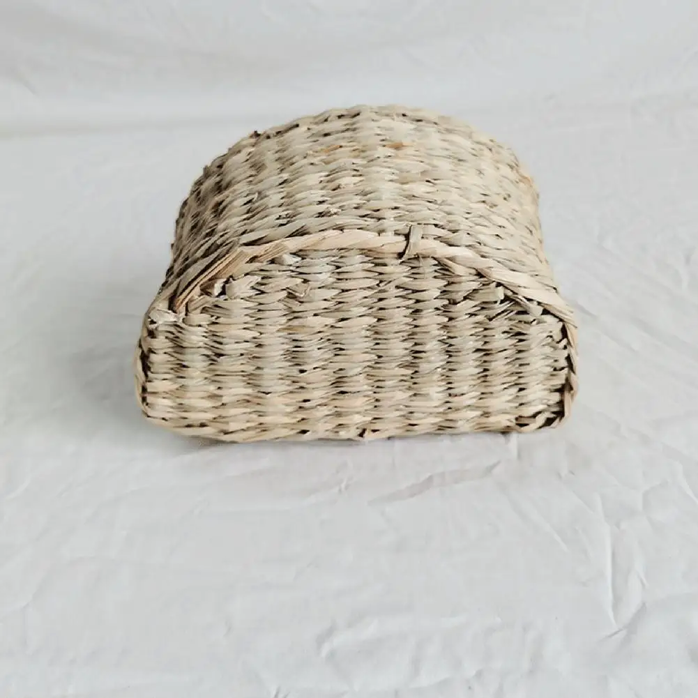 Wall Hanging Woven Basket Home Decor Rustic Straw Storage Basket Rattan Straw Woven Plant Holder House Storage Shelf