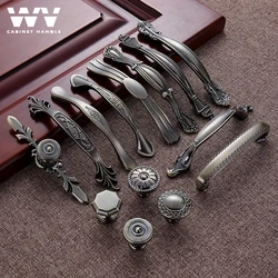 WV 유럽 스타일 골동품 핸들 캐비닛 도어 옷장 서랍 와인 캐비닛 당겨 복잡한 클래식 청동 골동품 두꺼운 636