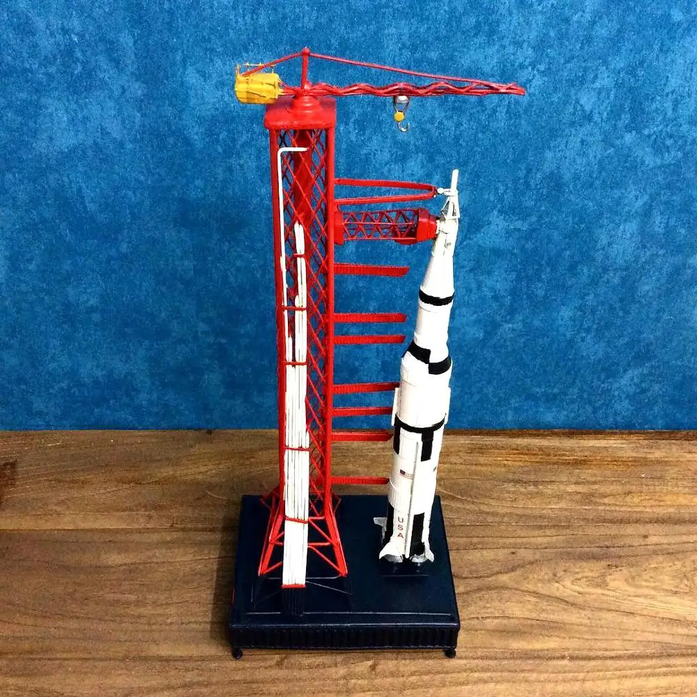 Rocket Model Vintage Ironwork Model Tin Retro Crafts Handmade Collection Handicraft Decorations Gifts