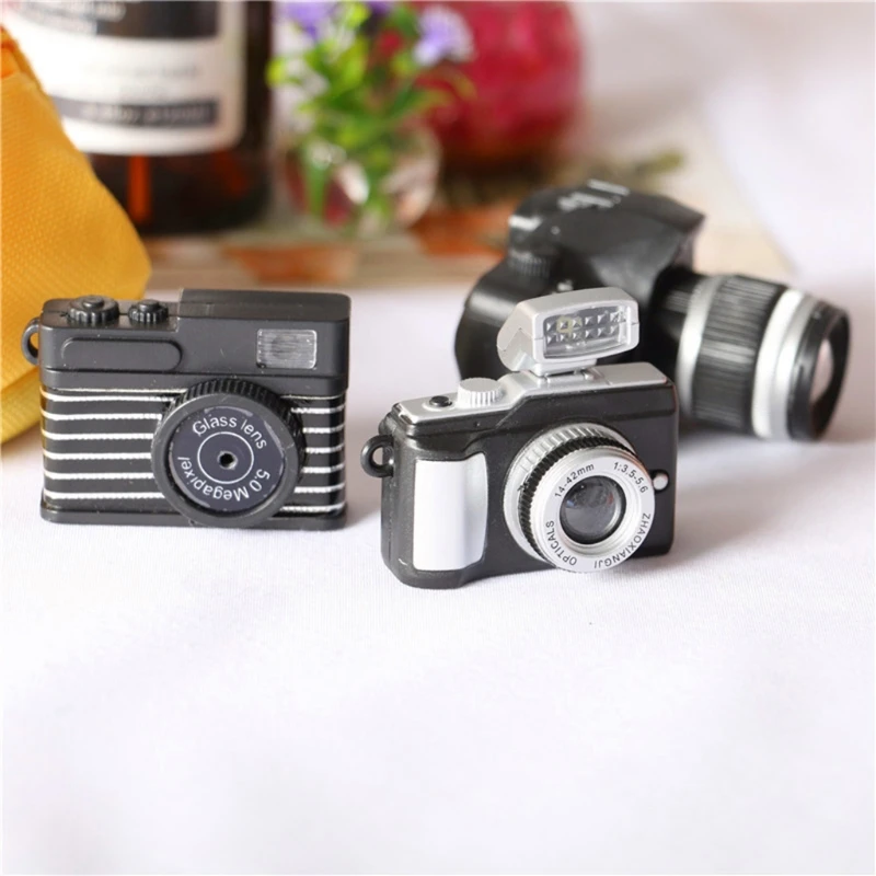 Newborn Photography Props Mini Camera 1/12 Dollhouse Miniature Vintage Retro Camera Toy Babies Accessories