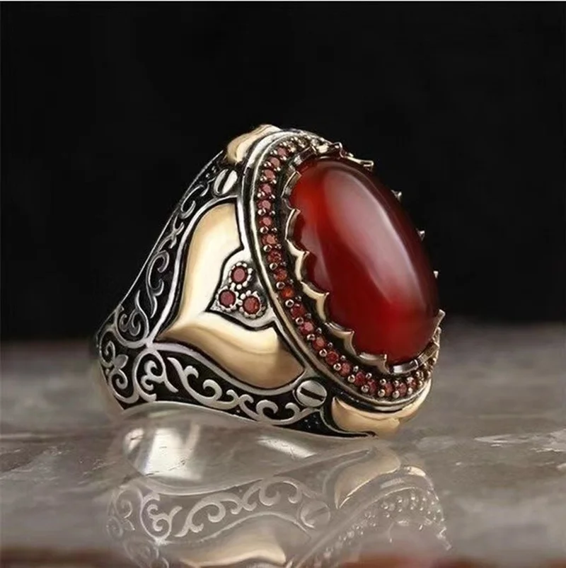 

2024 Ring Male Korean Fashion Gothic Accessories Personalized Winding Agate Stone Men Ring Simple Gold Jewelry Anillos Hombre