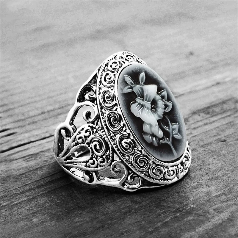 Gray Butterfly Plant Cameo Rings For Women Antique Silver Plated Fashion Hollow Flower Branches Cameo Ring