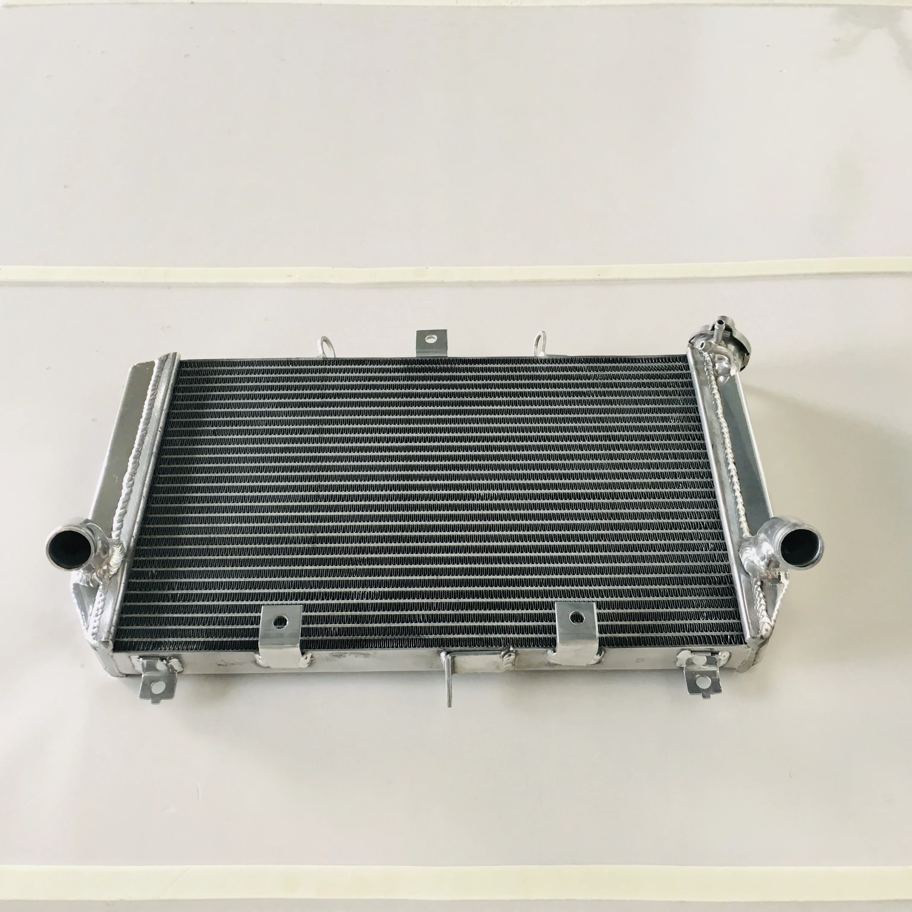 Radiator Aloi Cocok untuk Kawasaki Z900RS; Z900 RS - ZR900CJF; ZR900EJF 2017-2018