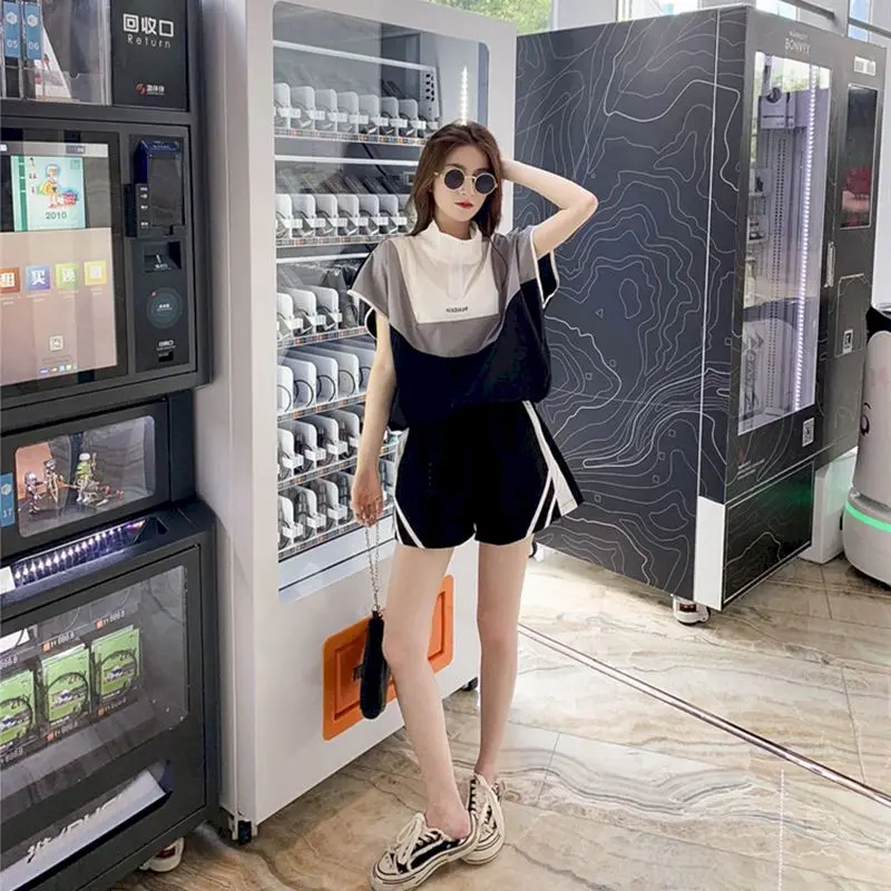 2024 Summer New Womens Suit Casual Age-reducing Sports Suit Loose Top With High Waist Short Pants Two-piece Set Clothing Women