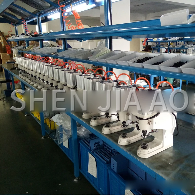 1PC 818 Electric Control Buckle Machine Big White Buckle Four Button Buckle Device Tool Computer Direct Drive Buckle Machine