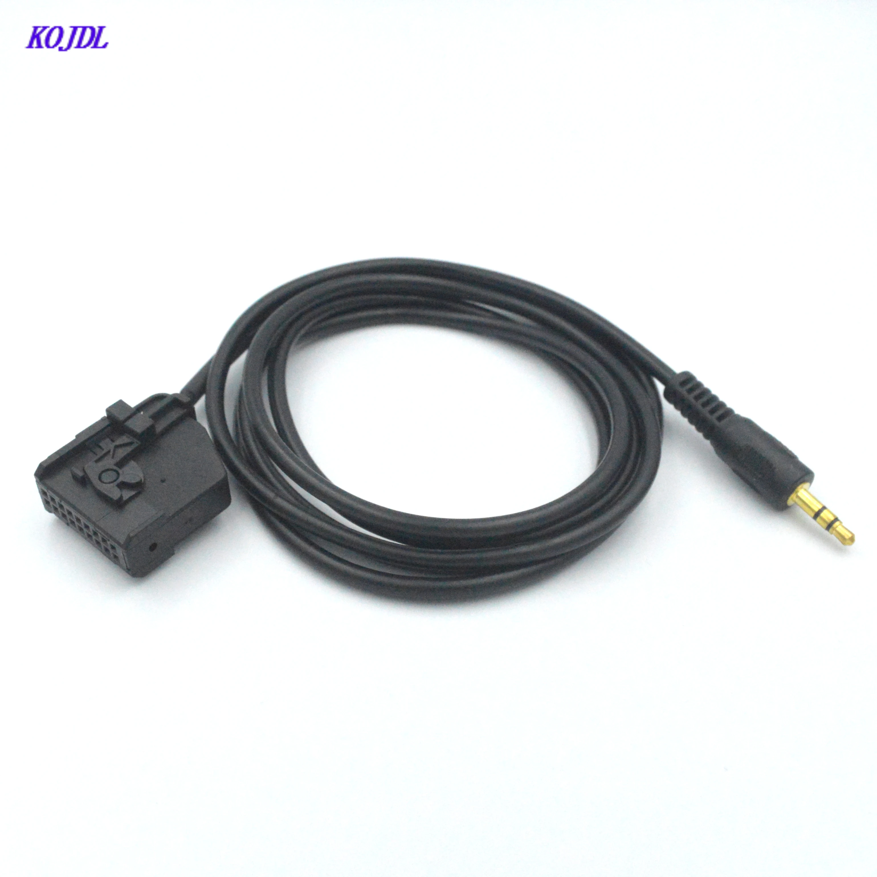 

Car Radio 3.5mm Audio Aux Cable Male Jack Adapter Mp3 Input 18Pin Connector For Volkswagen Radio MFD2 RNS2 Passat Golf KOJDL