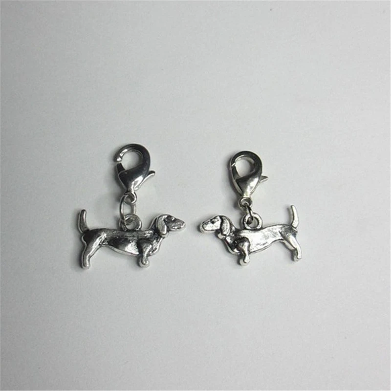 4pcs Clip on Dachshund Sausage Dog DOUBLE SIDED Antique Silver Color Charm for Link Bracelet Charms for Diy Jewelry