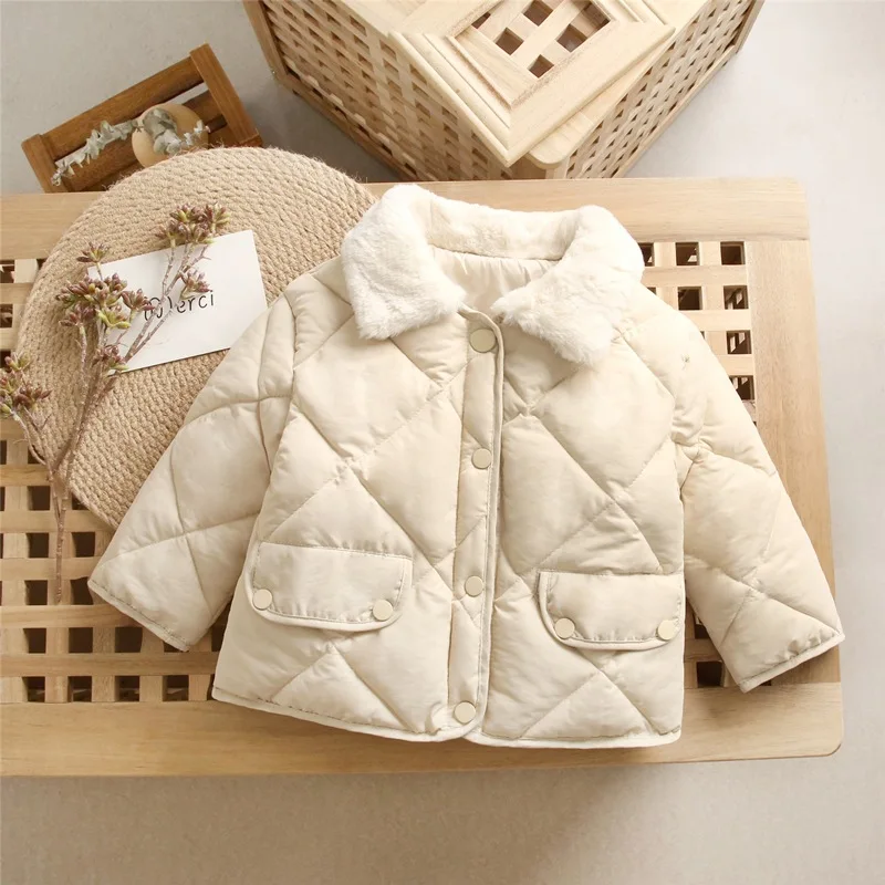 Winter new children\'s cartoon hoodie with plush and thickened down padded jacket short Boys and girls cotton padded jacket